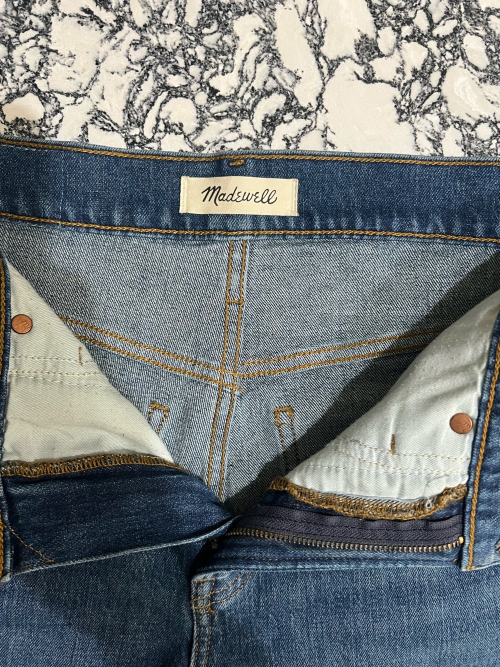 Madewell The Perfect Vintage Jeans - Picture 2 of 5